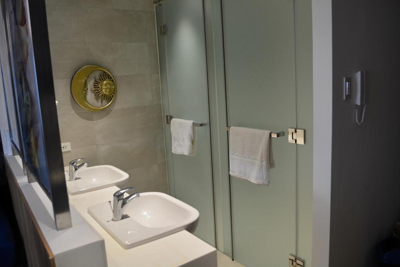 Luxxe Interior Design Condo - Novotel Residences At Acqua Private Residences Mandaluyong Luaran gambar